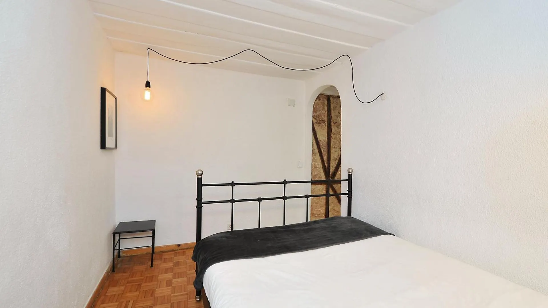 Vintage & Central Apartment In Bairro Alto Lisboa